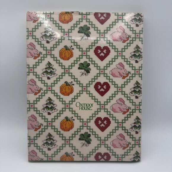 Holidays In Cross-Stitch 1987 Vanessa-Ann Collection Hardcover Book - Picture 3 of 9